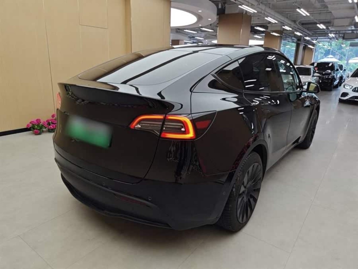特斯拉 Model Y  2022款 改款 后輪驅(qū)動(dòng)版圖片