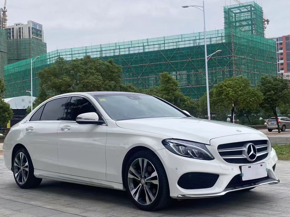 奔馳 奔馳C級(jí)  2015款 C 200 L 4MATIC 運(yùn)動(dòng)版圖片