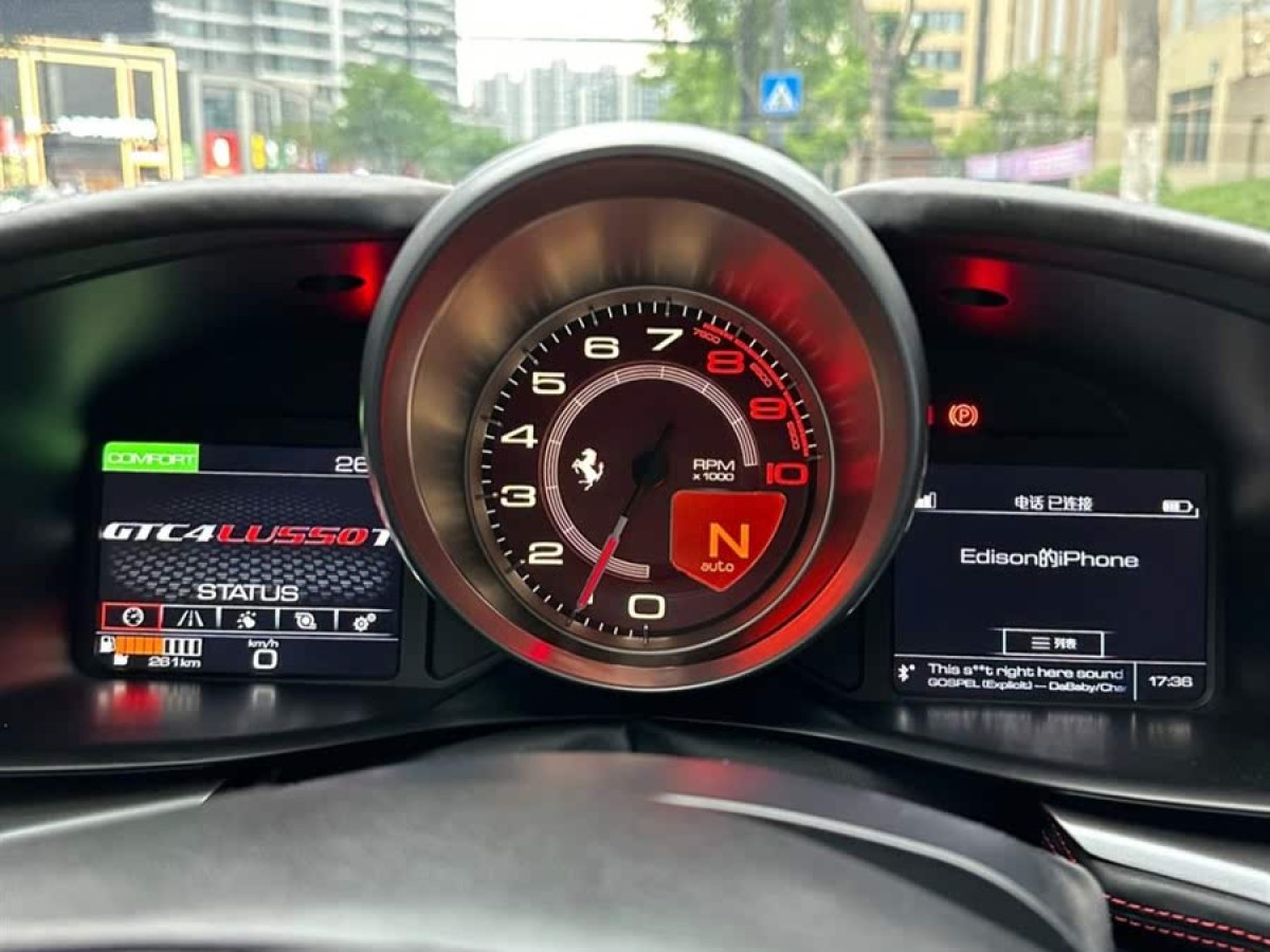 法拉利 GTC4Lusso  2017款 3.9T V8圖片