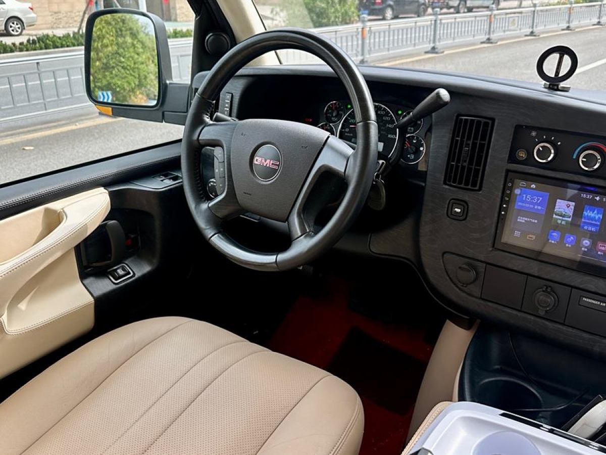 GMC SAVANA  2014款 5.3L 四驅(qū)領(lǐng)袖版圖片