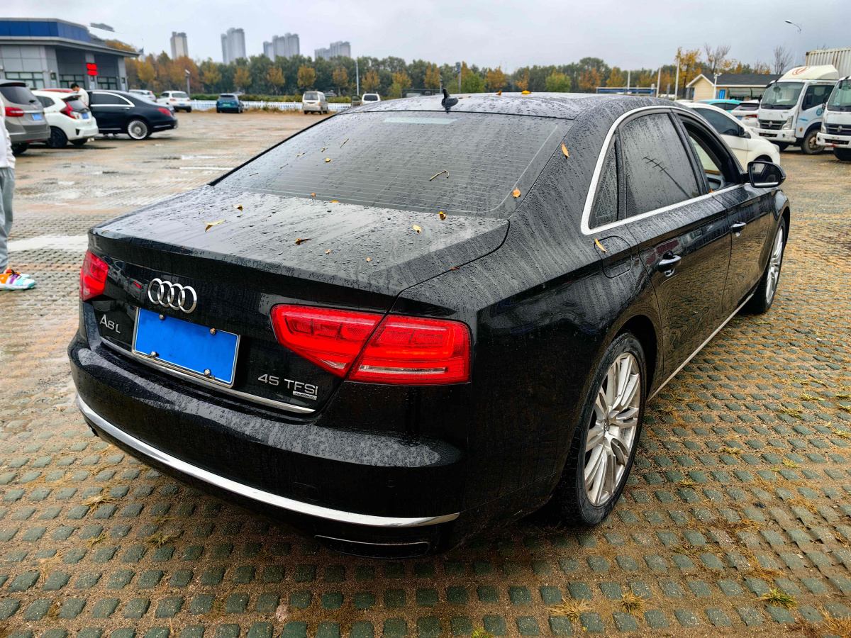 奧迪 奧迪A8  2013款 A8L 45 TFSI quattro豪華型圖片