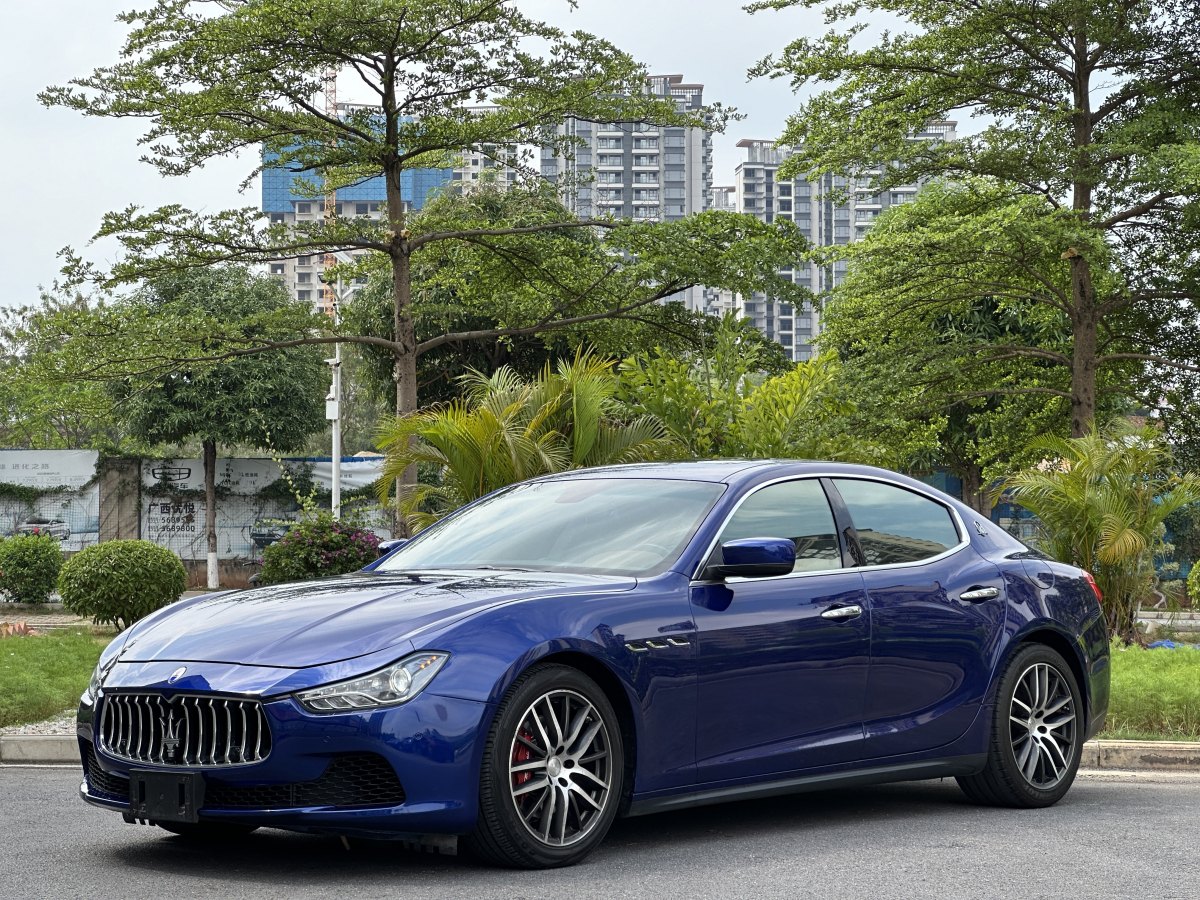 瑪莎拉蒂 Ghibli  2014款 3.0T 標(biāo)準(zhǔn)版圖片