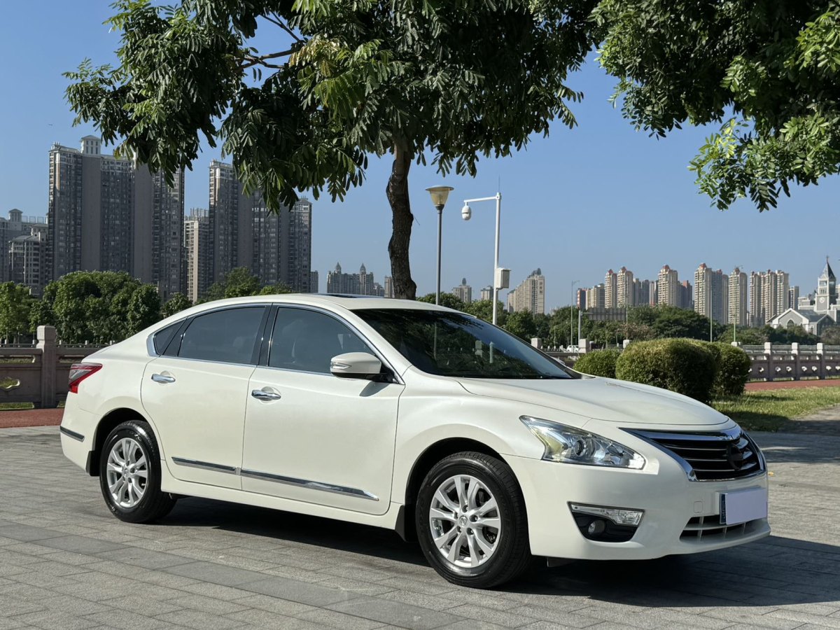 日產(chǎn) 天籟  2013款 2.0L XL舒適版圖片