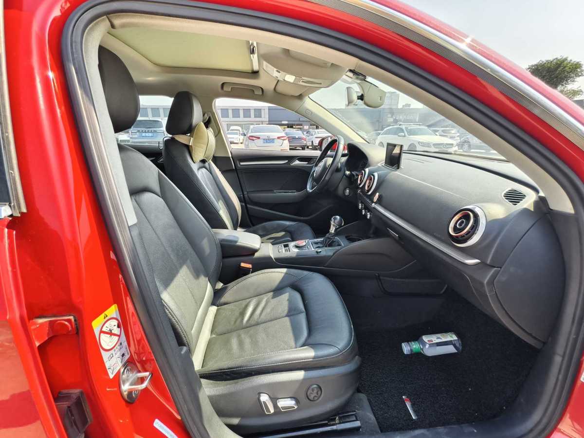 奧迪 奧迪A3  2015款 Sportback 35 TFSI 百萬紀(jì)念舒享型圖片