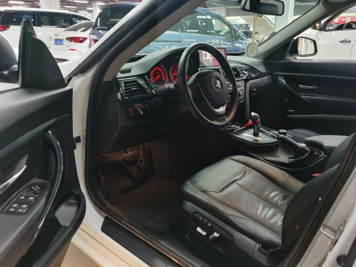 2016年6月宝马 宝马3系GT  2016款 320i 时尚型