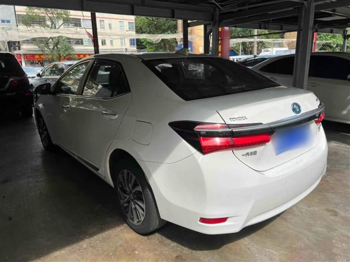 豐田 卡羅拉  2017款 改款雙擎 1.8L E-CVT領(lǐng)先版圖片