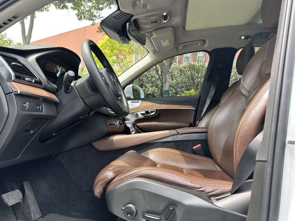 沃爾沃 XC90  2018款 T6 智尊版 7座圖片