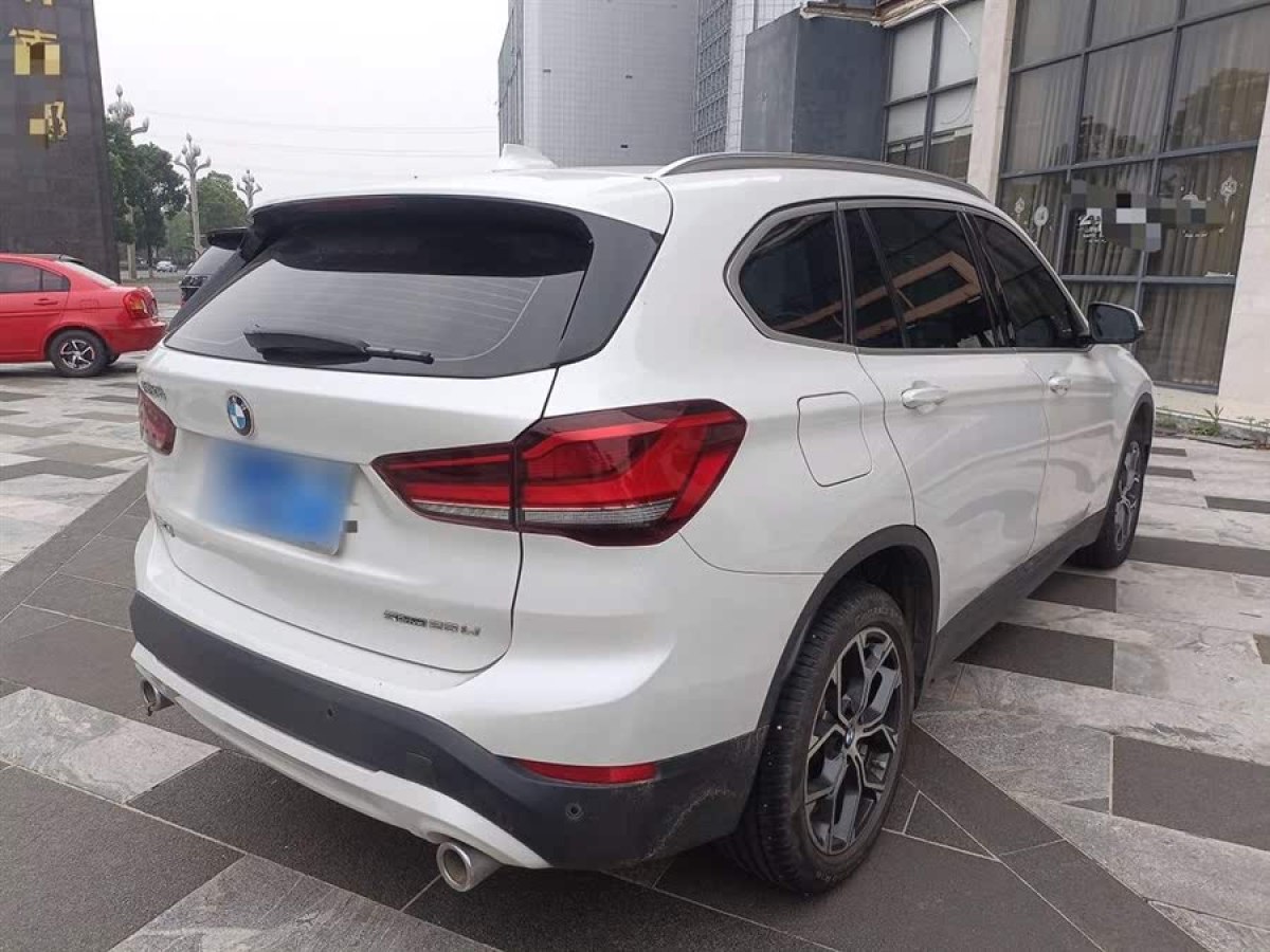寶馬 寶馬X1  2022款 sDrive25Li 領(lǐng)先型圖片