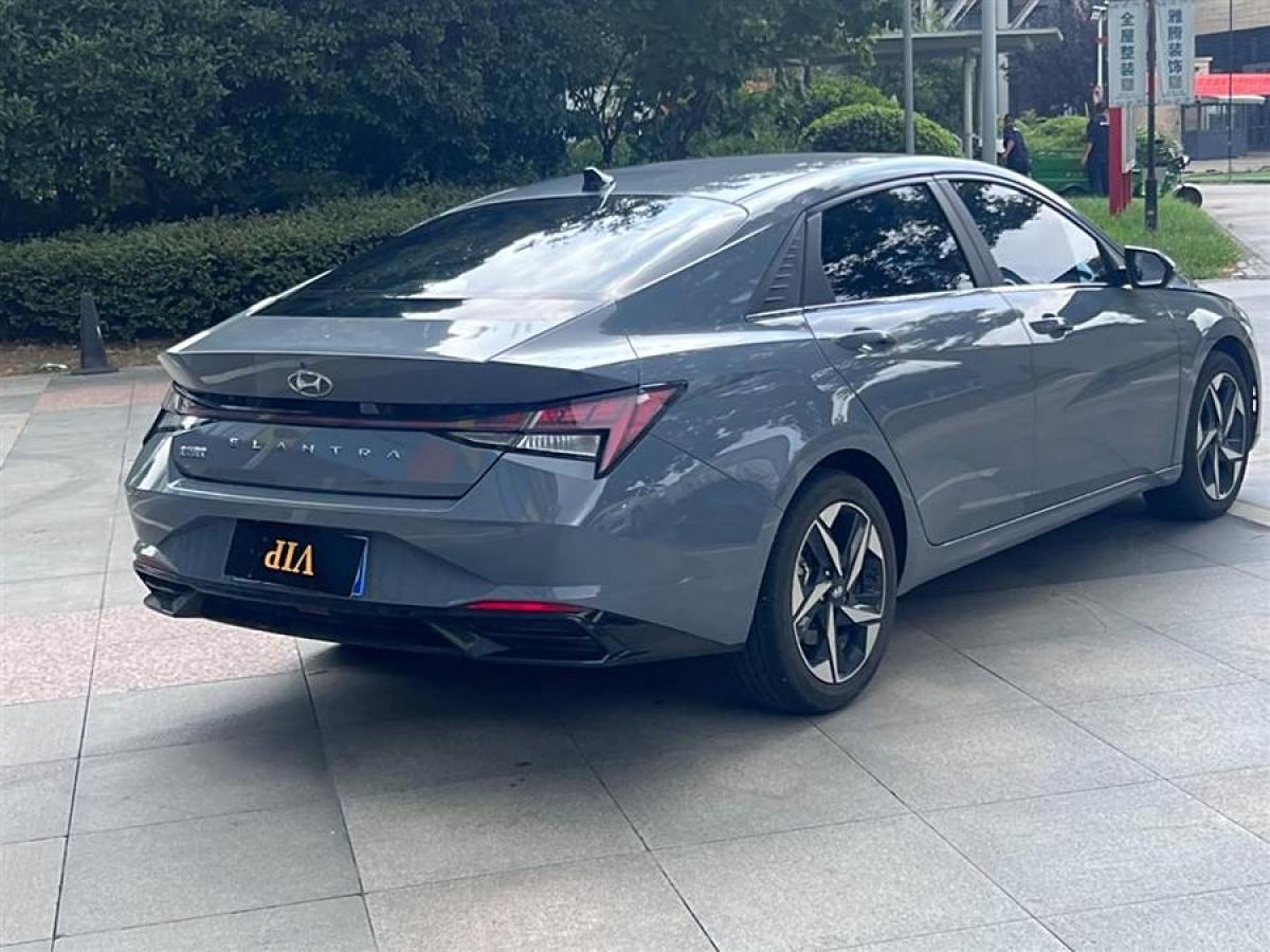 現(xiàn)代 伊蘭特  2022款 1.5L CVT GLS領(lǐng)先版圖片