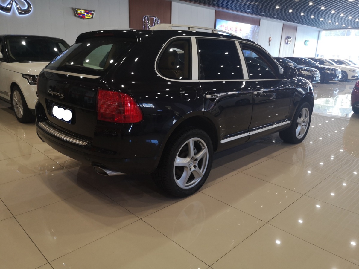 保时捷 Cayenne  2006款 Cayenne S 4.5L AT图片