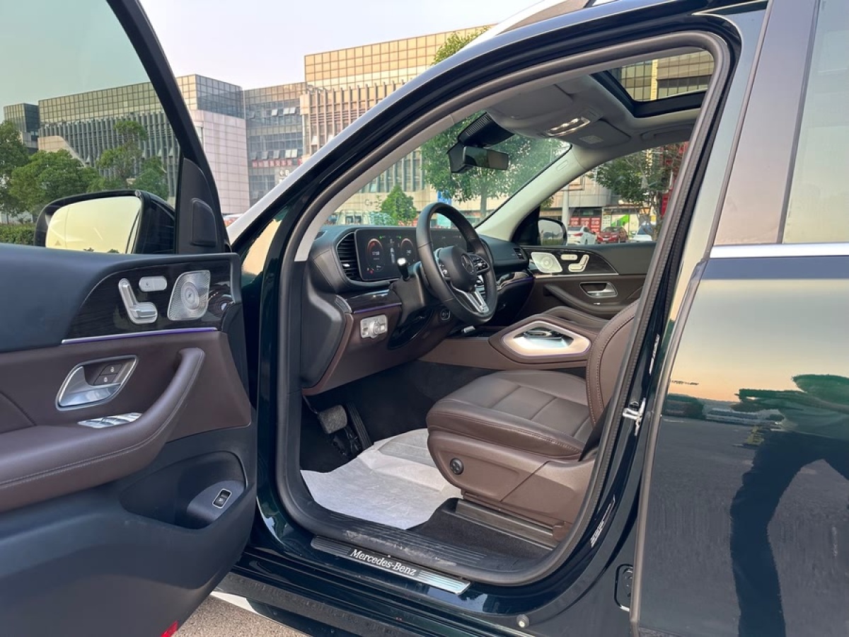 奔馳 奔馳GLE  2024款 改款 GLE 350 4MATIC 時(shí)尚型圖片