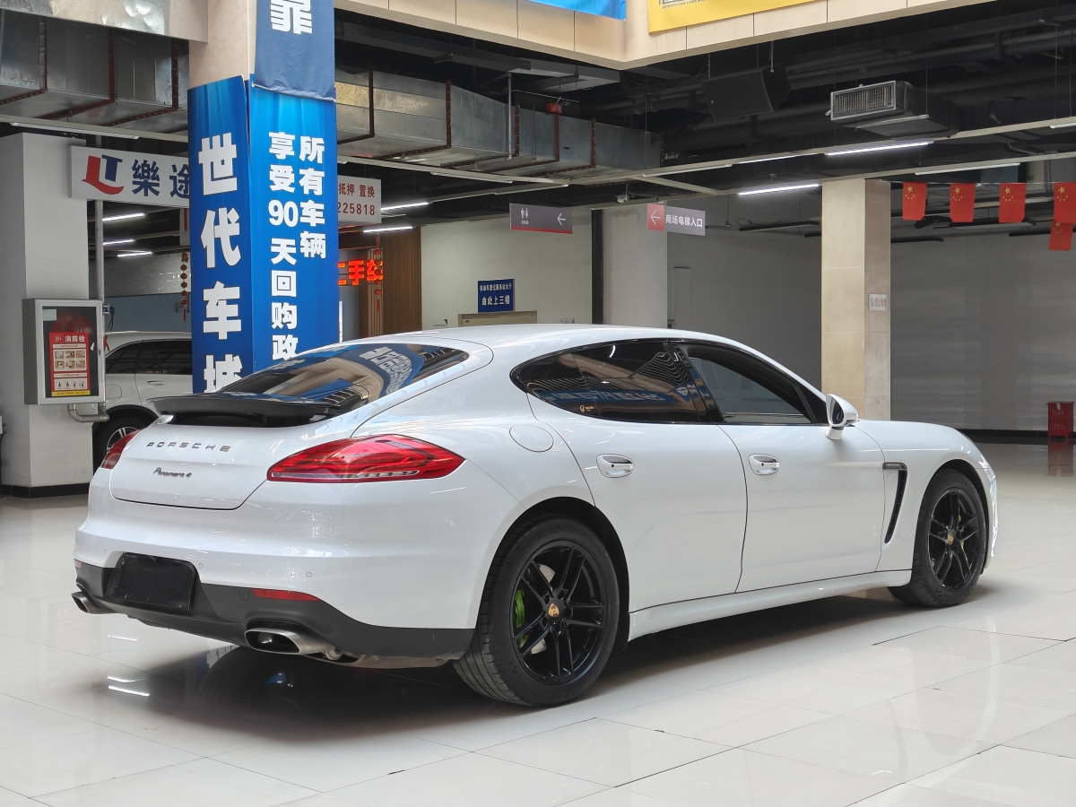 保時(shí)捷 Panamera  2014款 Panamera 4 Executive 3.0T圖片