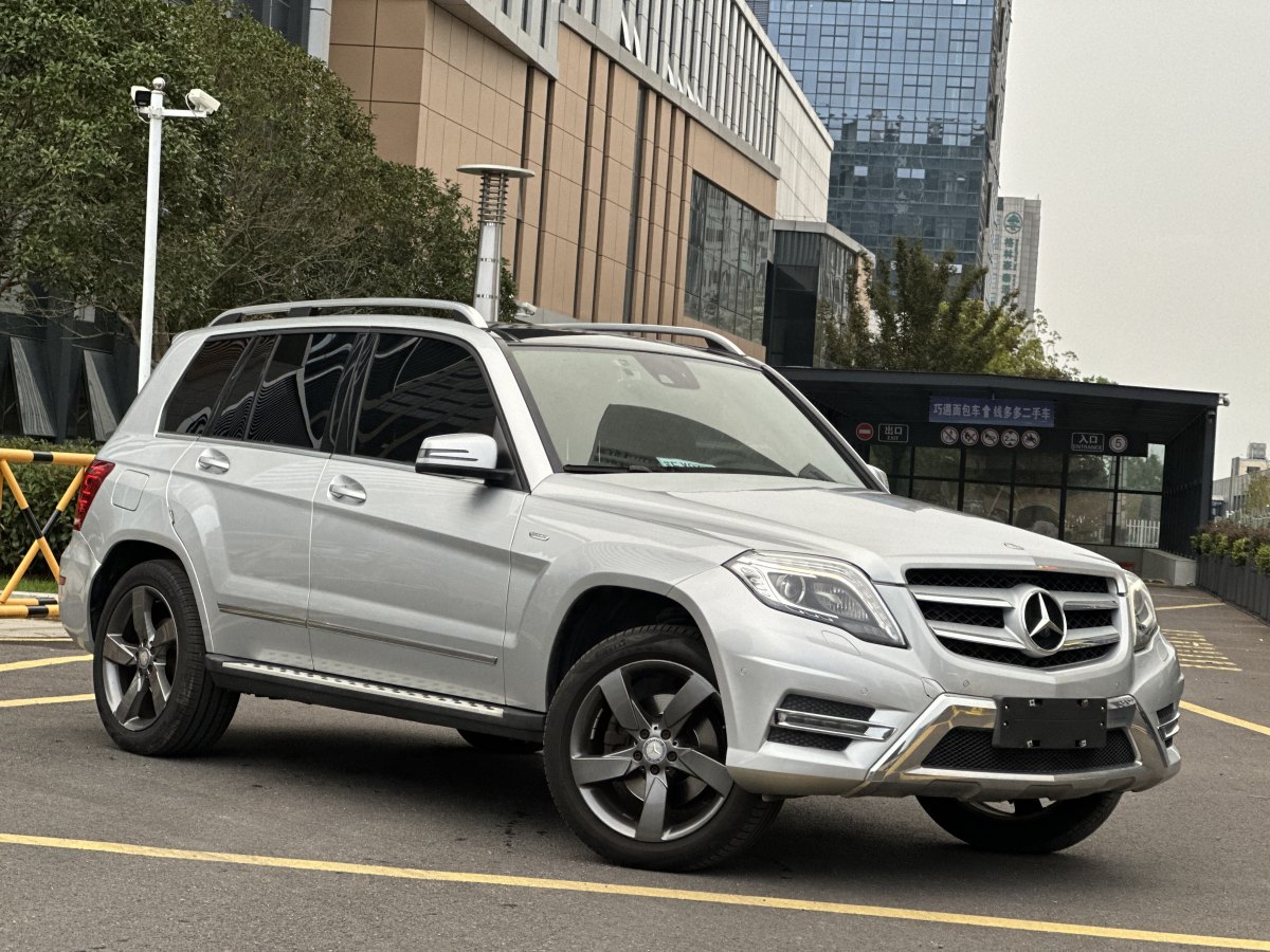 2016年1月奔馳 奔馳GLK級  2015款 GLK 260 4MATIC 時尚型 極致版