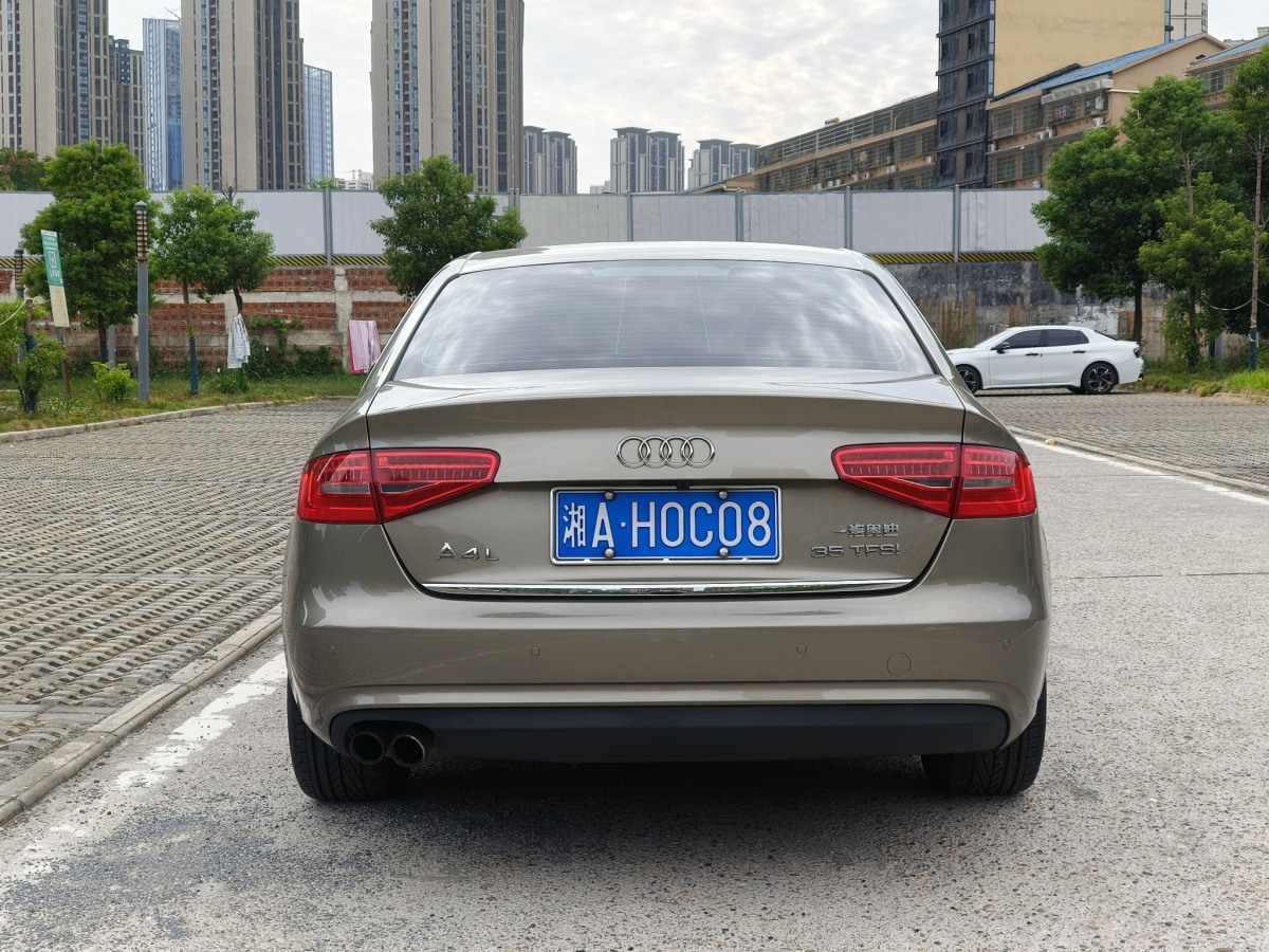 奧迪 奧迪A4L  2013款 35 TFSI 自動(dòng)舒適型圖片