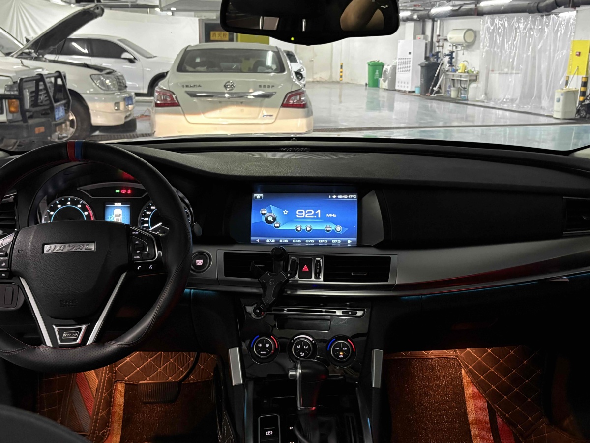 哈弗 H7  2016款 藍(lán)標(biāo)H7 2.0T 自動豪華型圖片