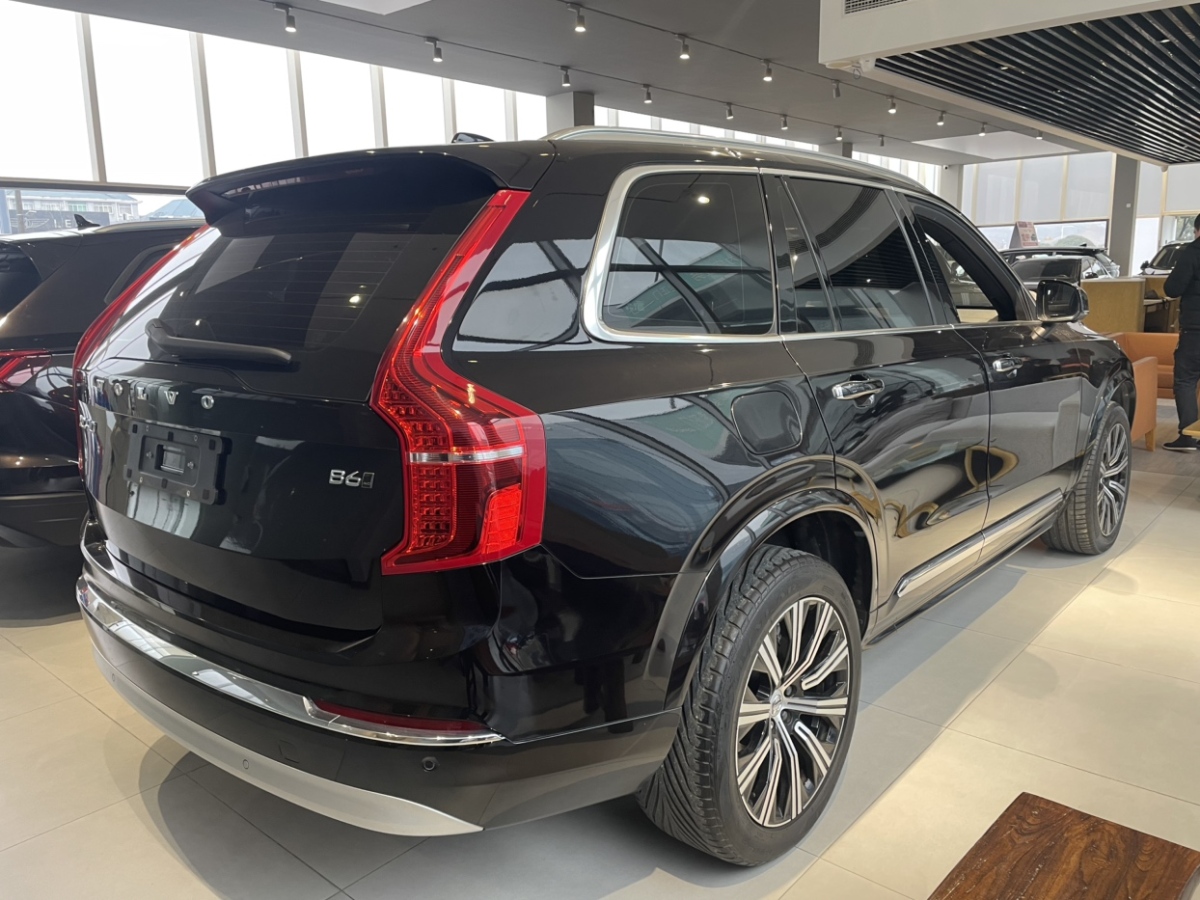 沃爾沃 XC90  2022款 B6 智逸豪華版 7座圖片