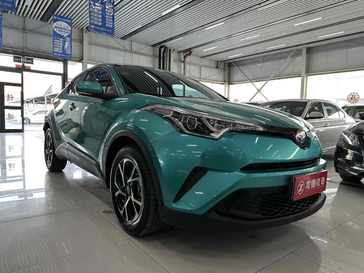 豐田 C-HR  2020款 2.0L 舒適版圖片