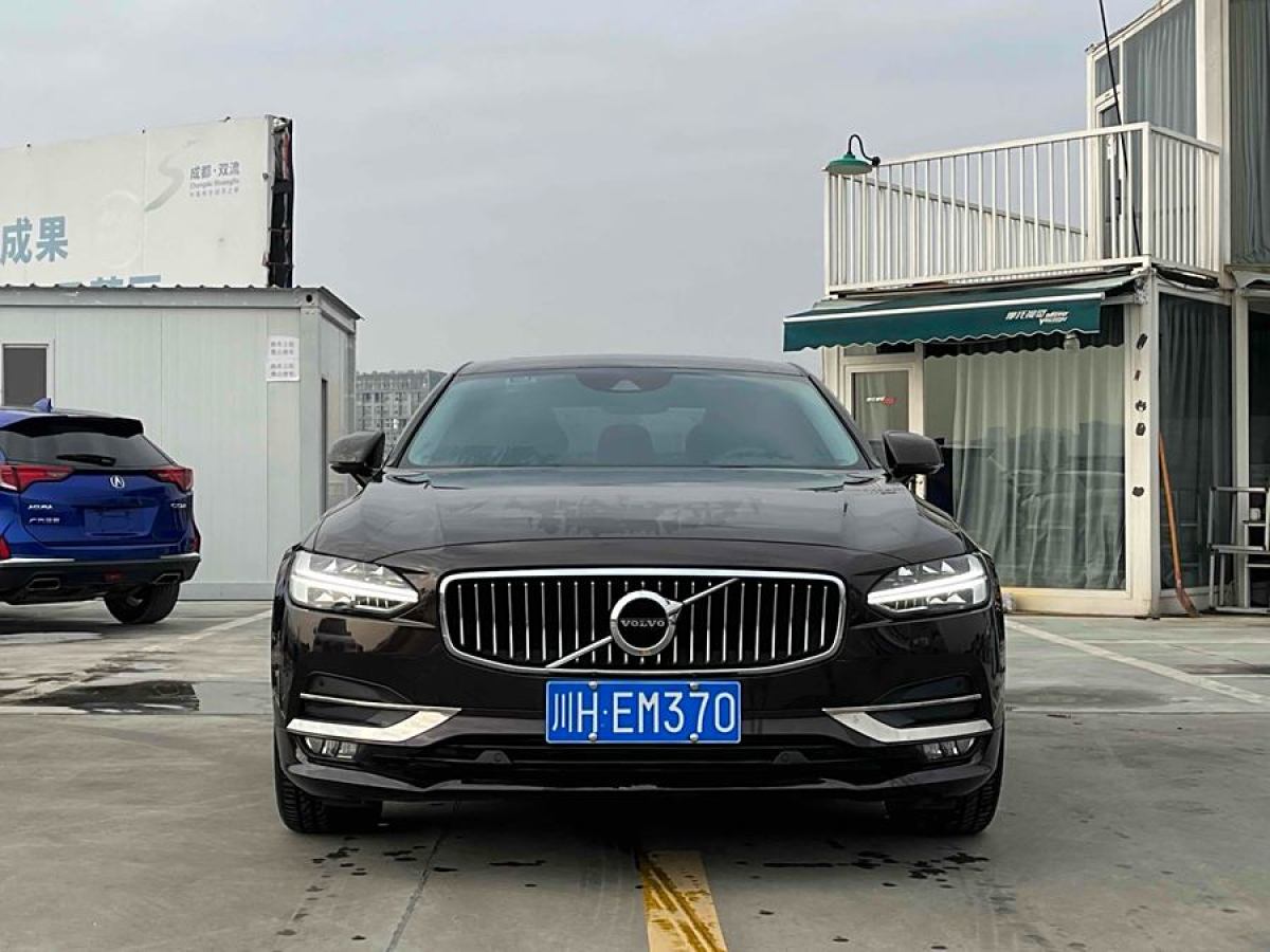 沃爾沃 S90  2018款 T4 智遠(yuǎn)版圖片