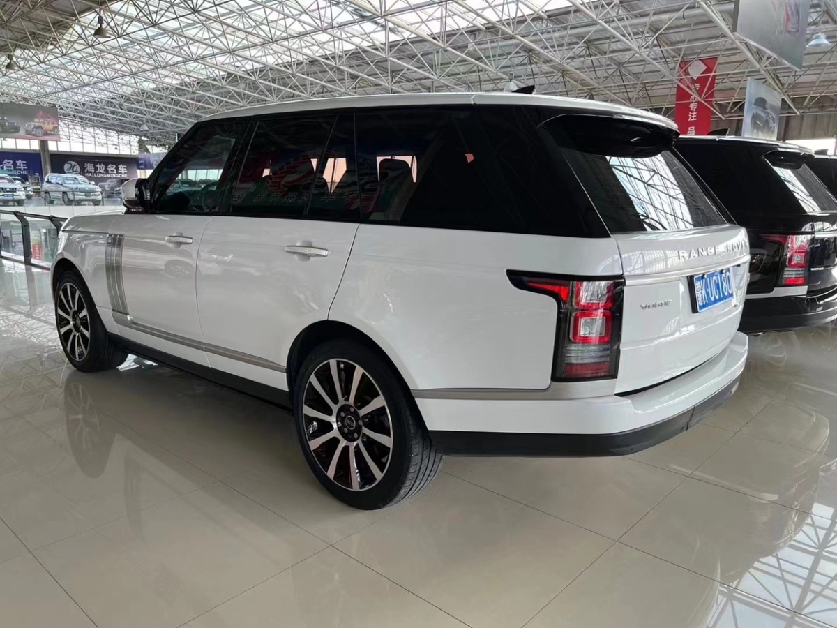 路虎 揽胜  2014款 3.0 TDV6 Vogue SE图片