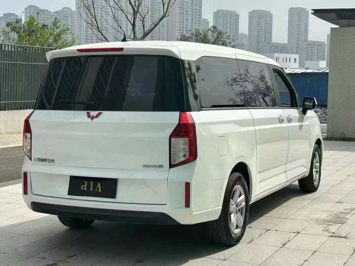 五菱 五菱征程  2022款 2.0L 手動創(chuàng)業(yè)型圖片