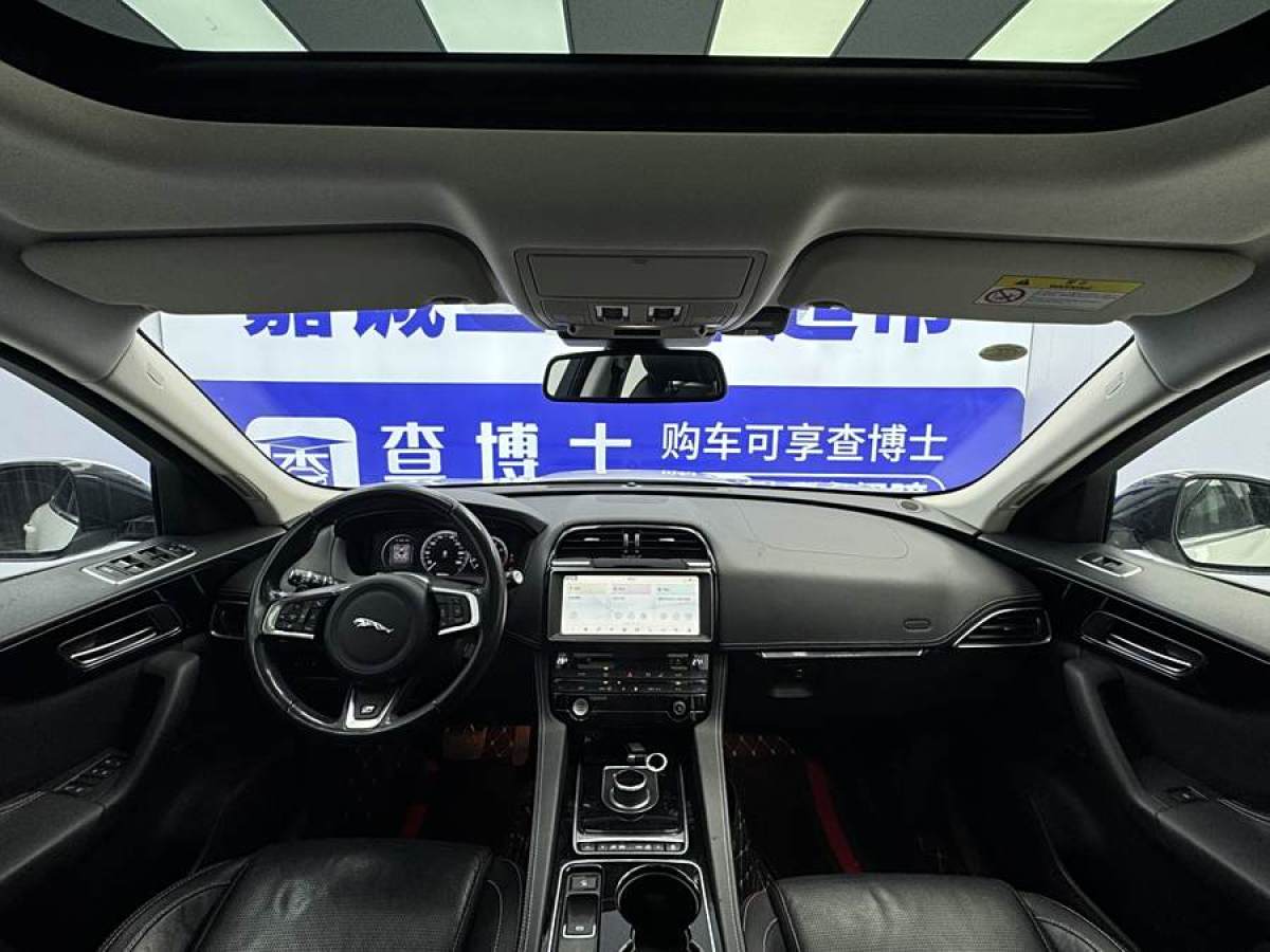 捷豹 F-PACE  2016款 3.0 SC 四驅(qū)R-Sport運(yùn)動(dòng)版圖片