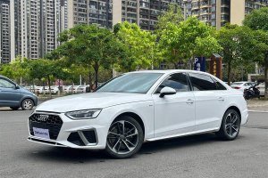 奧迪A4L 奧迪 40 TFSI 時尚動感型