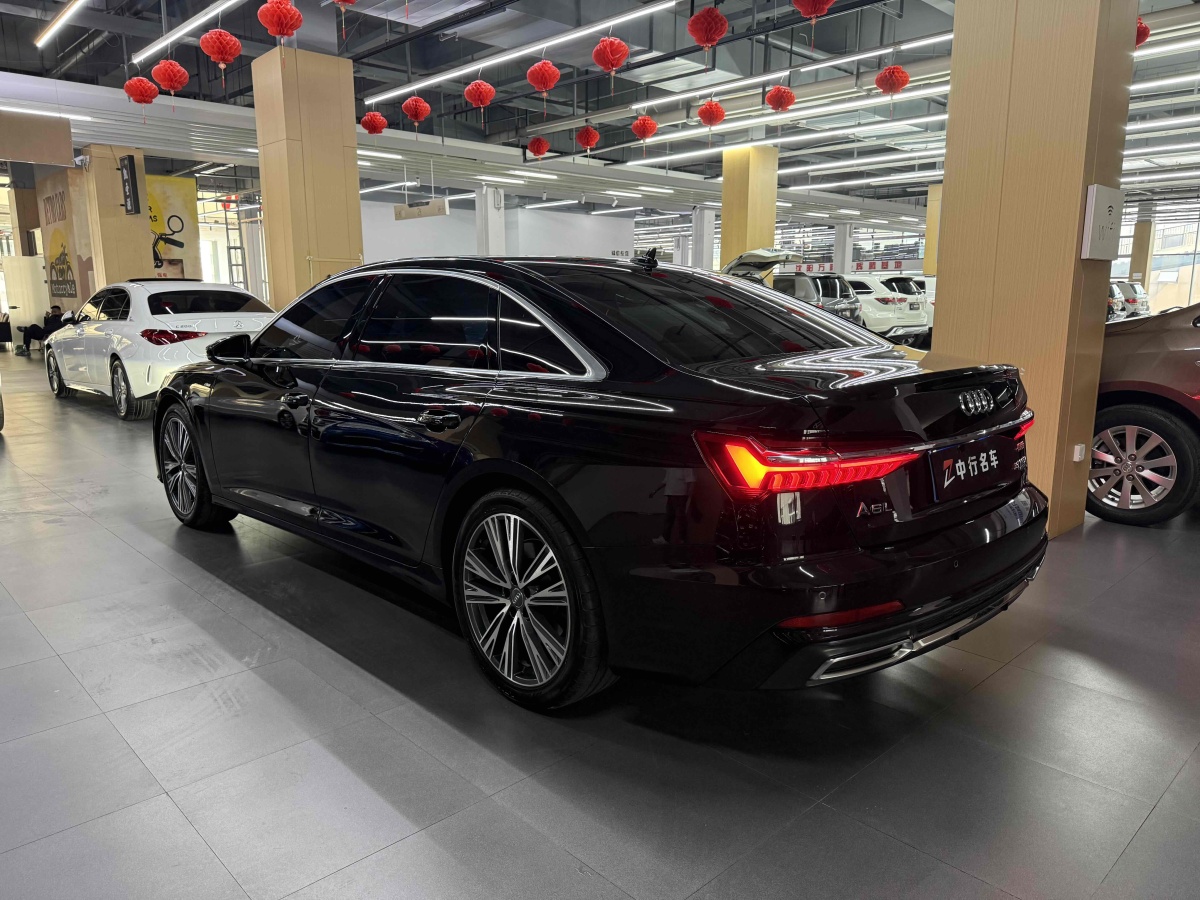 2021年4月奧迪 奧迪A6L  2021款 45 TFSI 臻選動感型