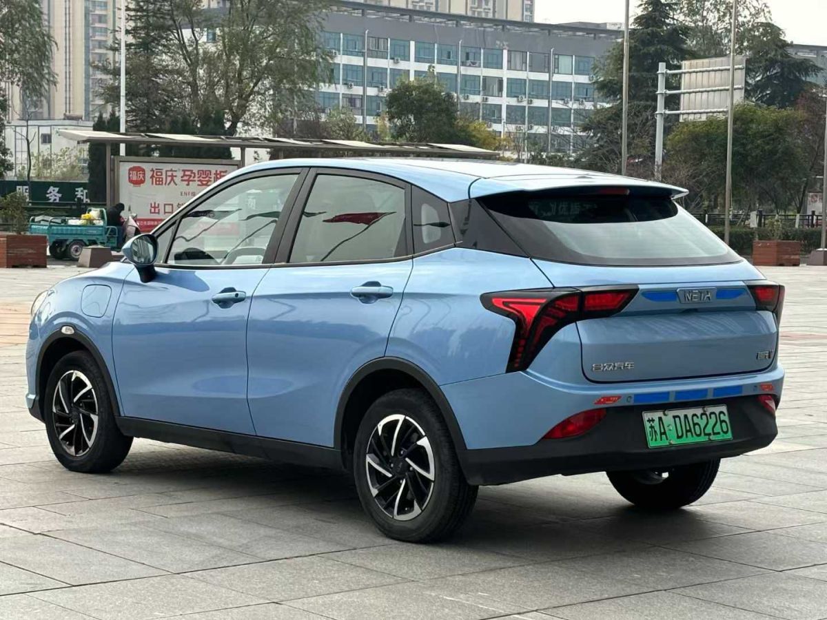 奔馳 V級(jí)  2021款 V 260 L 長(zhǎng)軸距尊貴版圖片