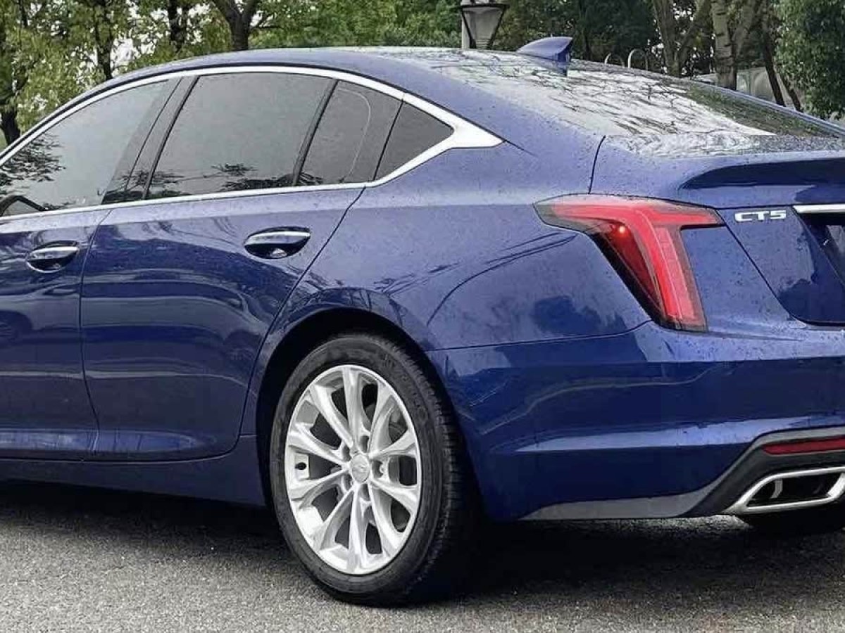 凱迪拉克 CT5  2023款 28T 豪華型（標(biāo)準(zhǔn)版）圖片