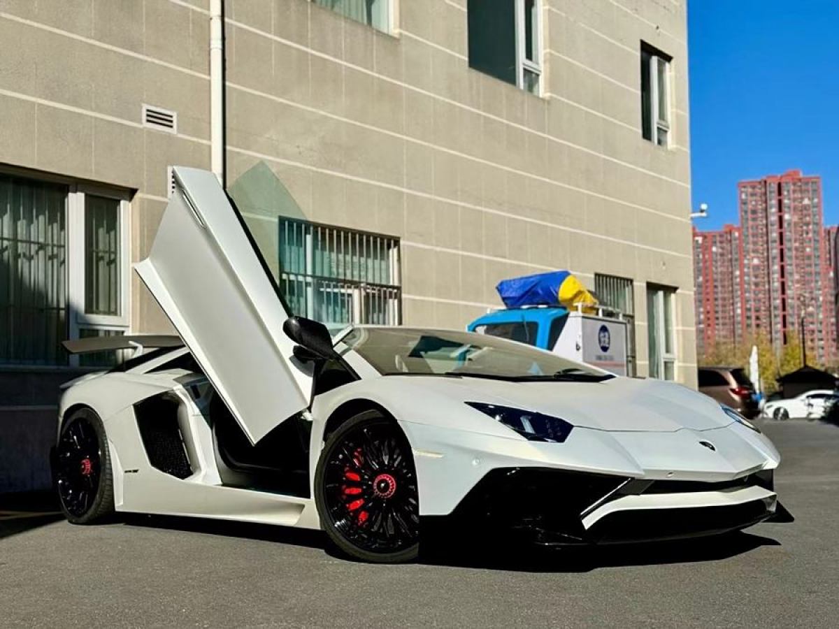 蘭博基尼 Aventador  2011款 LP 700-4圖片