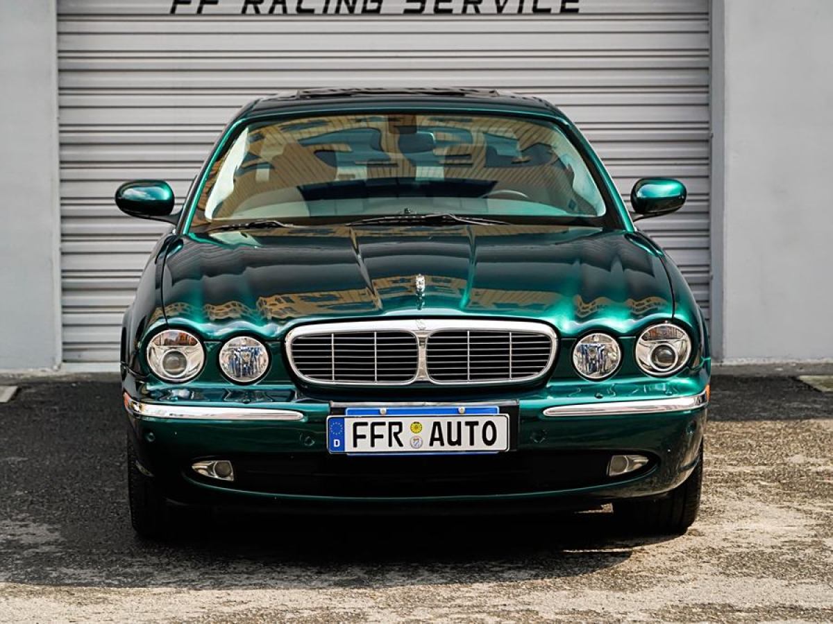 捷豹 XJ  2005款 XJ6L 3.0圖片