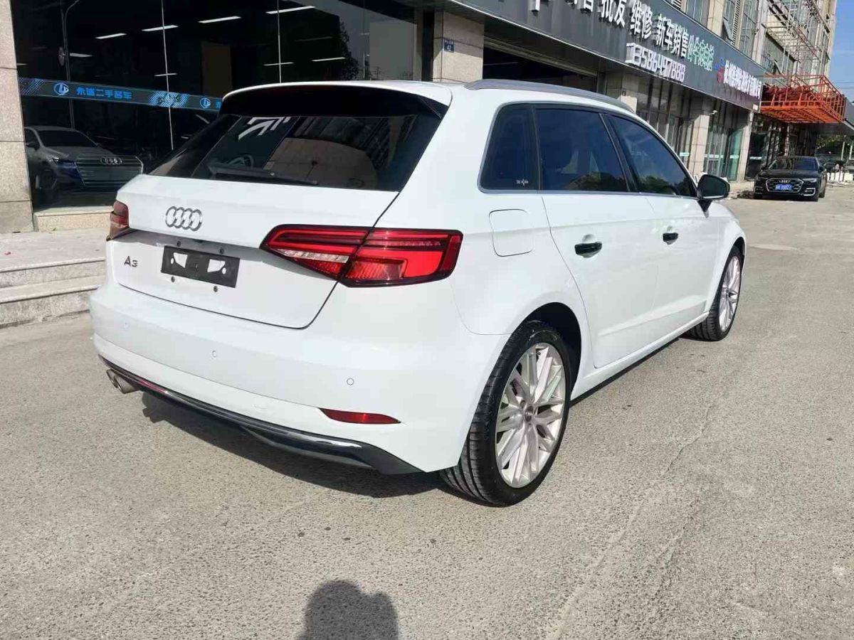 奧迪 奧迪A3  2019款 A3 40TFSI Limousine運(yùn)動(dòng)型圖片