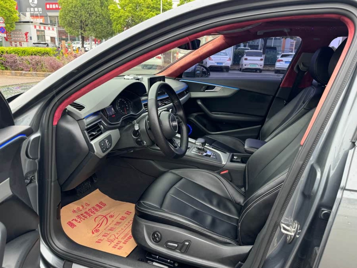 奧迪 奧迪A4L  2018款 30周年年型 40 TFSI 進取型圖片