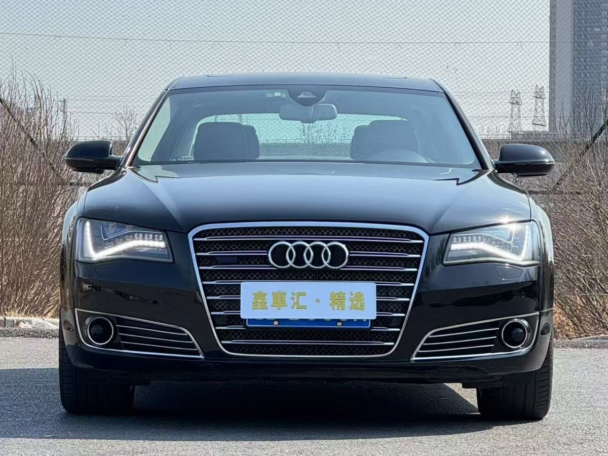 2014年4月奧迪 奧迪A8  2013款 A8L 45 TFSI quattro豪華型