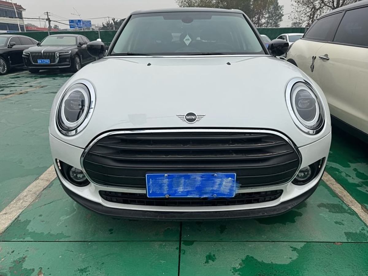 MINI CLUBMAN  2023款 改款 1.5T COOPER 經(jīng)典派圖片