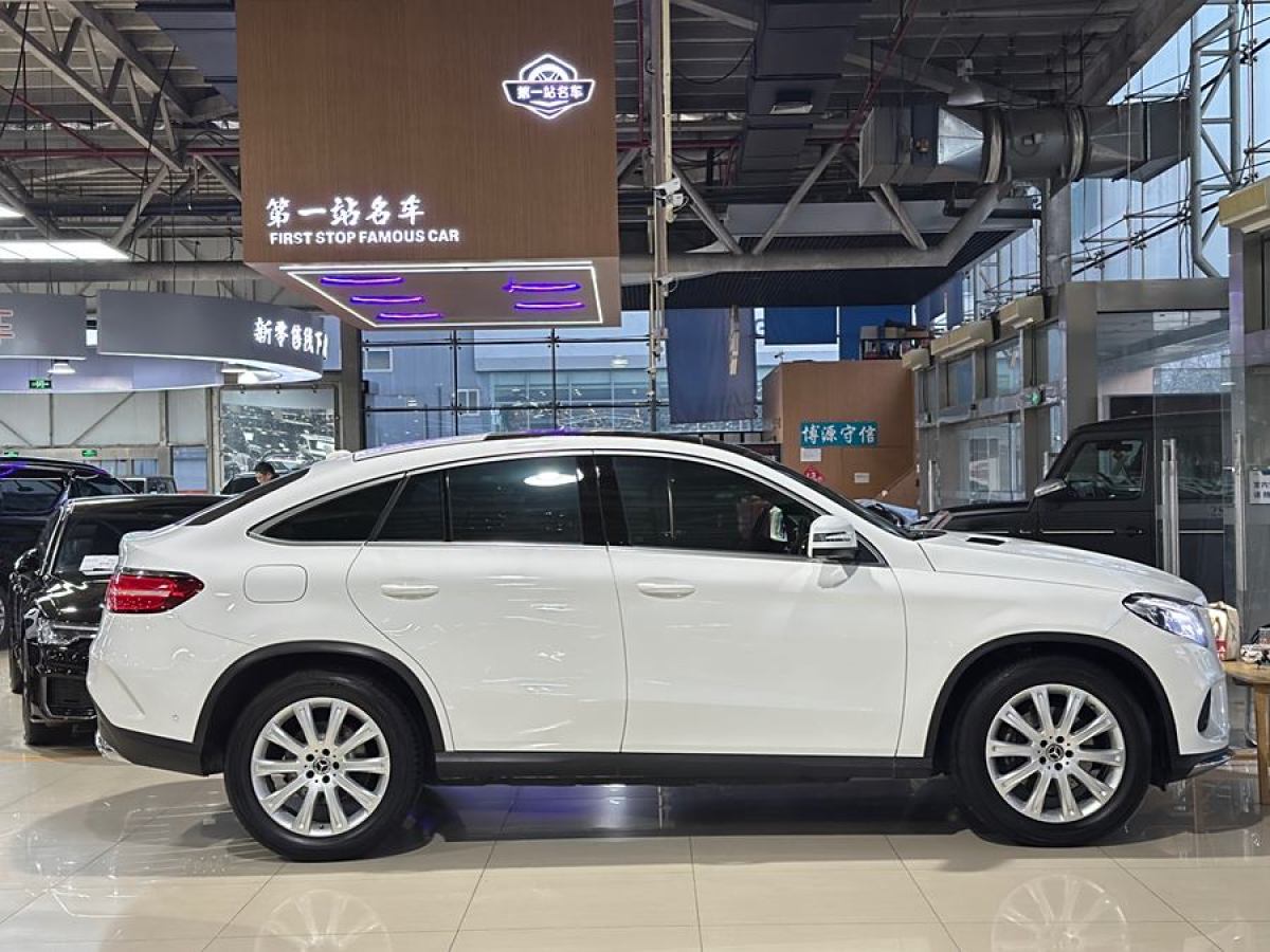 奔馳 奔馳GLE轎跑  2017款 GLE 320 4MATIC 轎跑SUV圖片