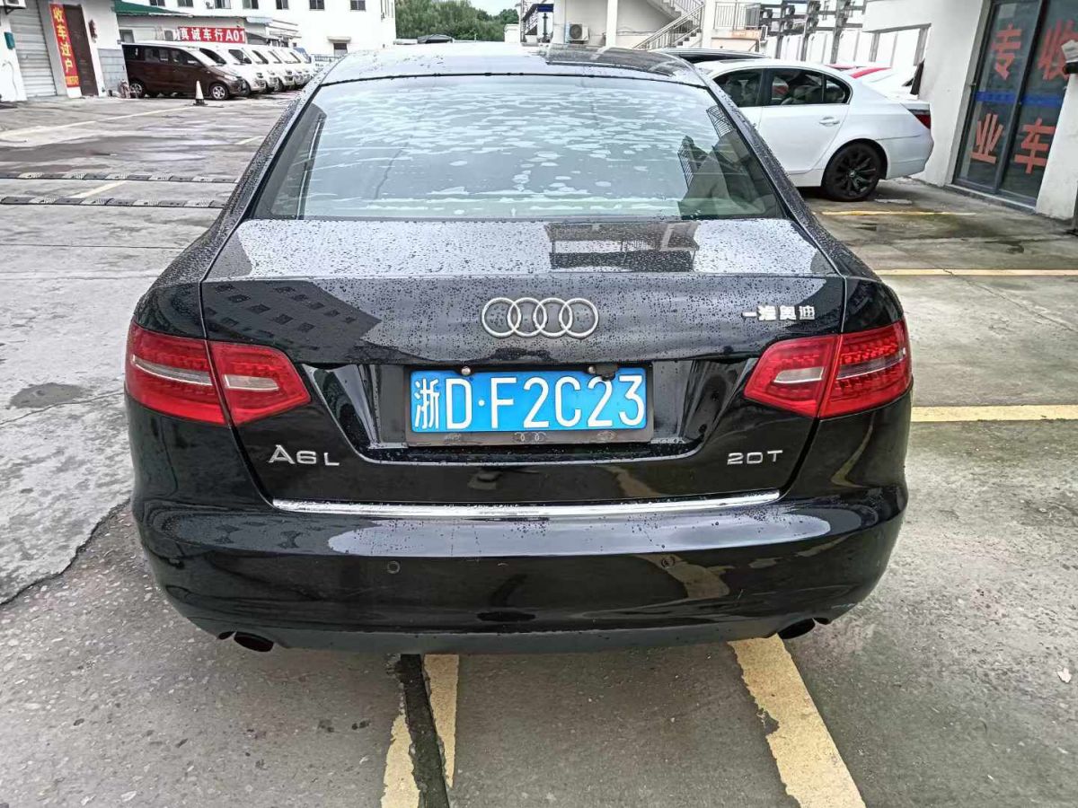 2011年11月奧迪 奧迪A6L  2011款 A6L 2.0TFSI 標(biāo)準(zhǔn)型