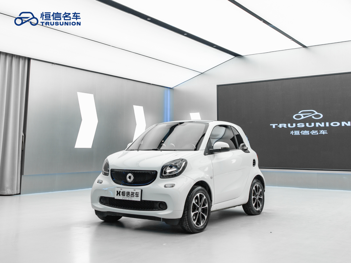 smart fortwo  2015款 1.0L 52千瓦硬頂激情版圖片