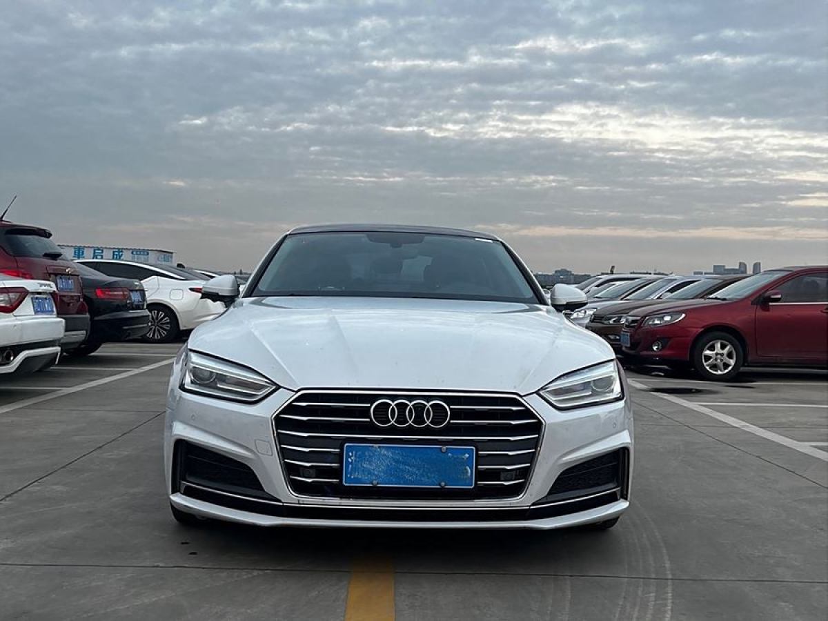 奧迪 奧迪A5  2017款 Sportback 40 TFSI 時(shí)尚型圖片