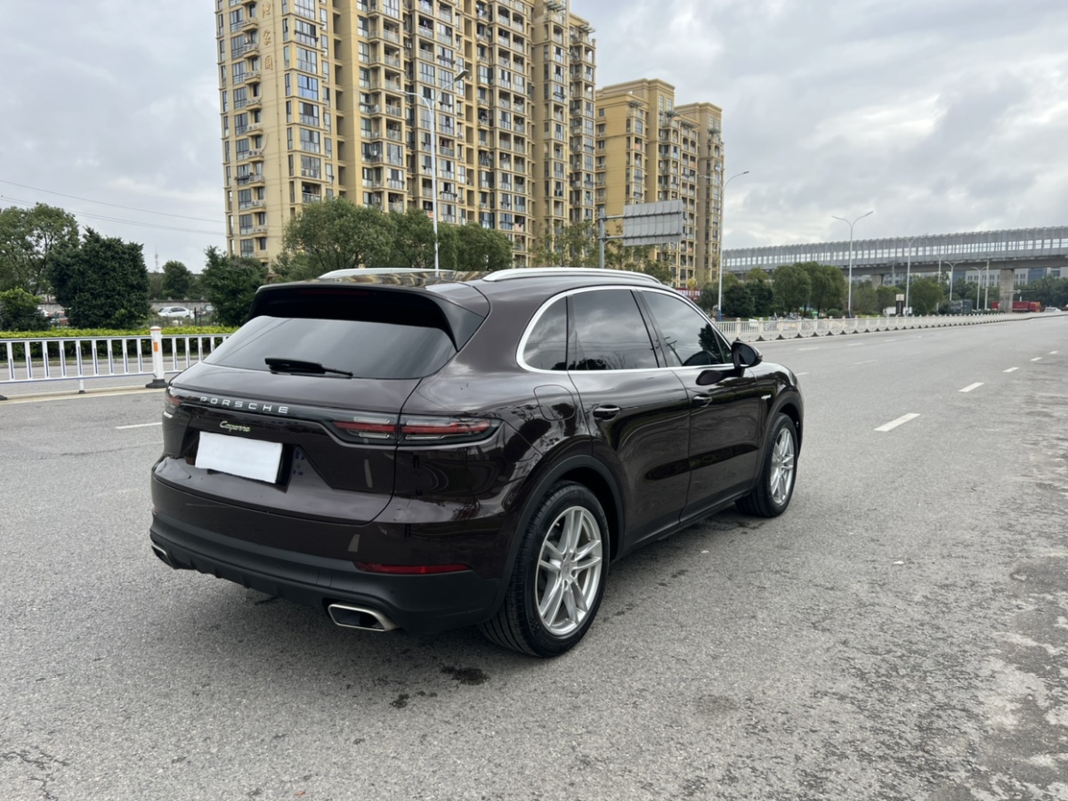 保時捷 Cayenne新能源  2022款 Cayenne E-Hybrid 2.0T 鉑金版圖片