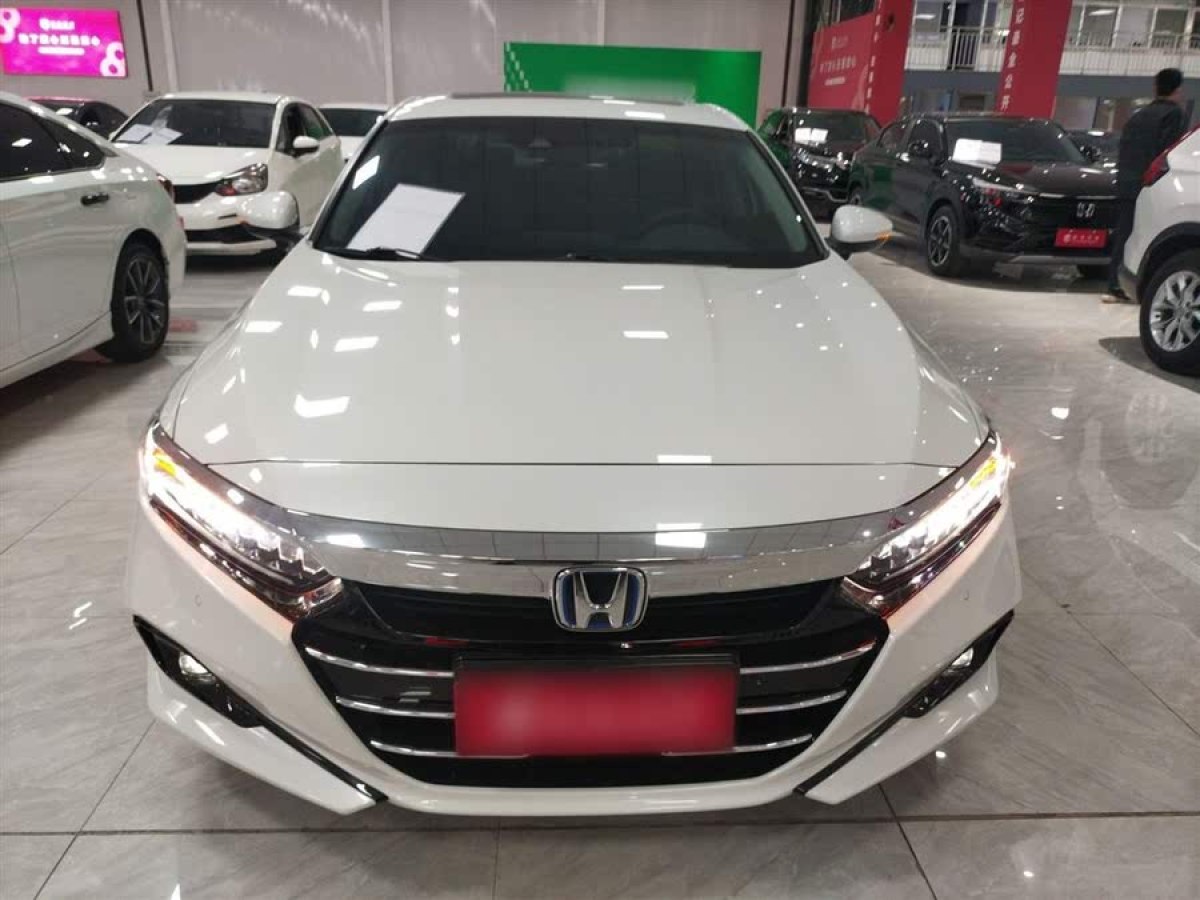 本田 雅閣  2022款 銳?混動(dòng) 2.0L 銳領(lǐng)版圖片