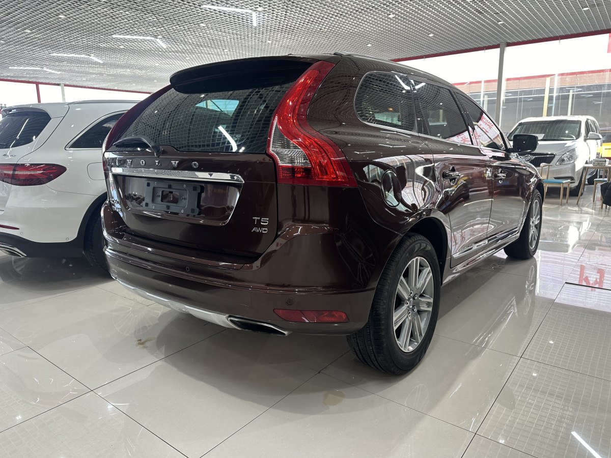 沃爾沃 XC60  2016款 T5 AWD 智遠(yuǎn)版圖片