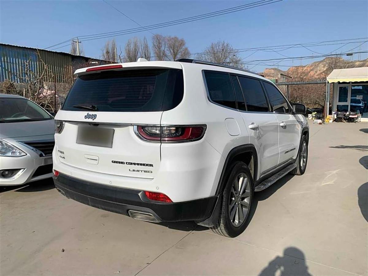 Jeep 指揮官  2018款 2.0T 四驅(qū)智享版 國(guó)VI圖片