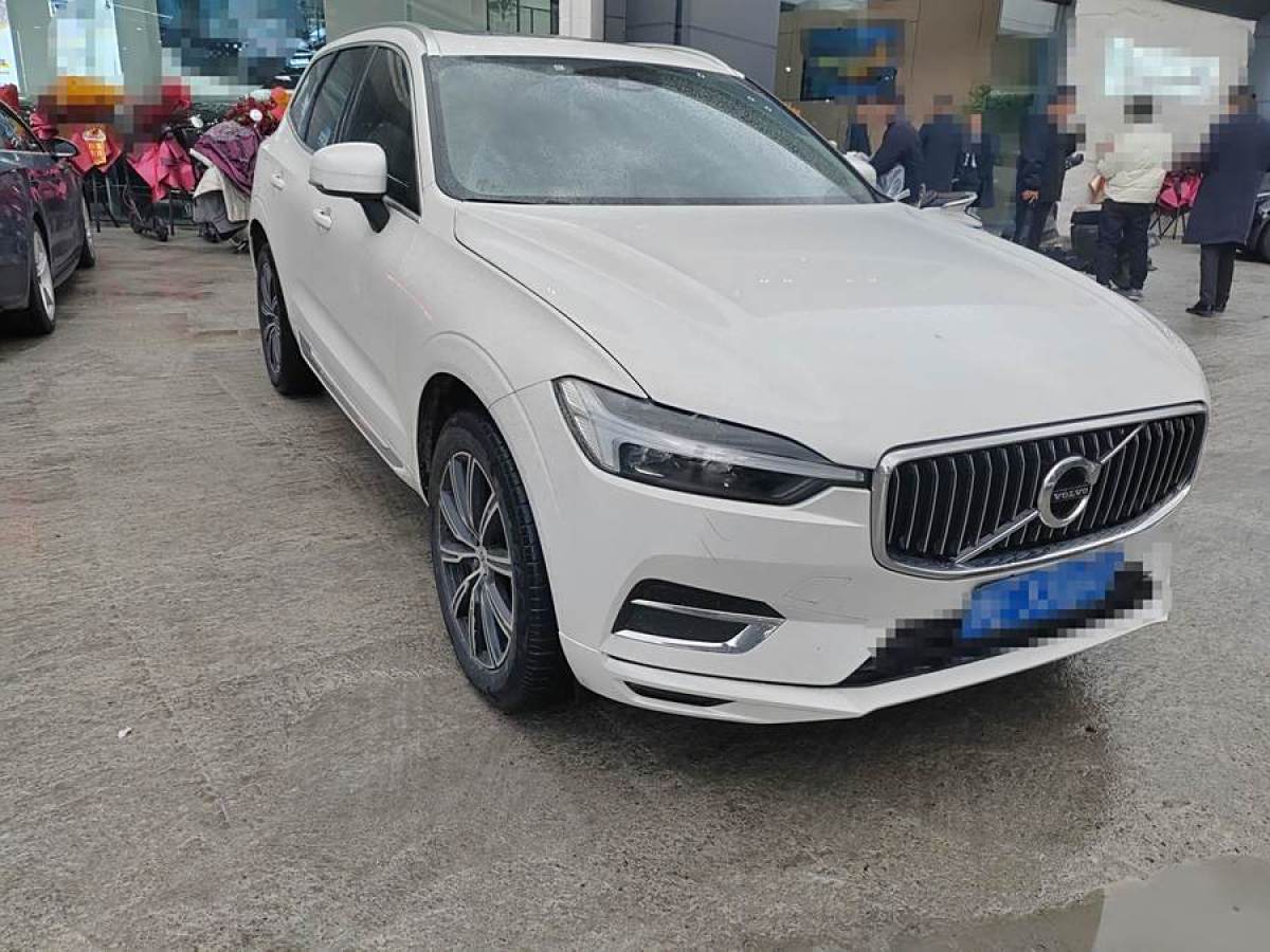 沃爾沃 XC60  2021款 T5 四驅(qū)智逸豪華版圖片