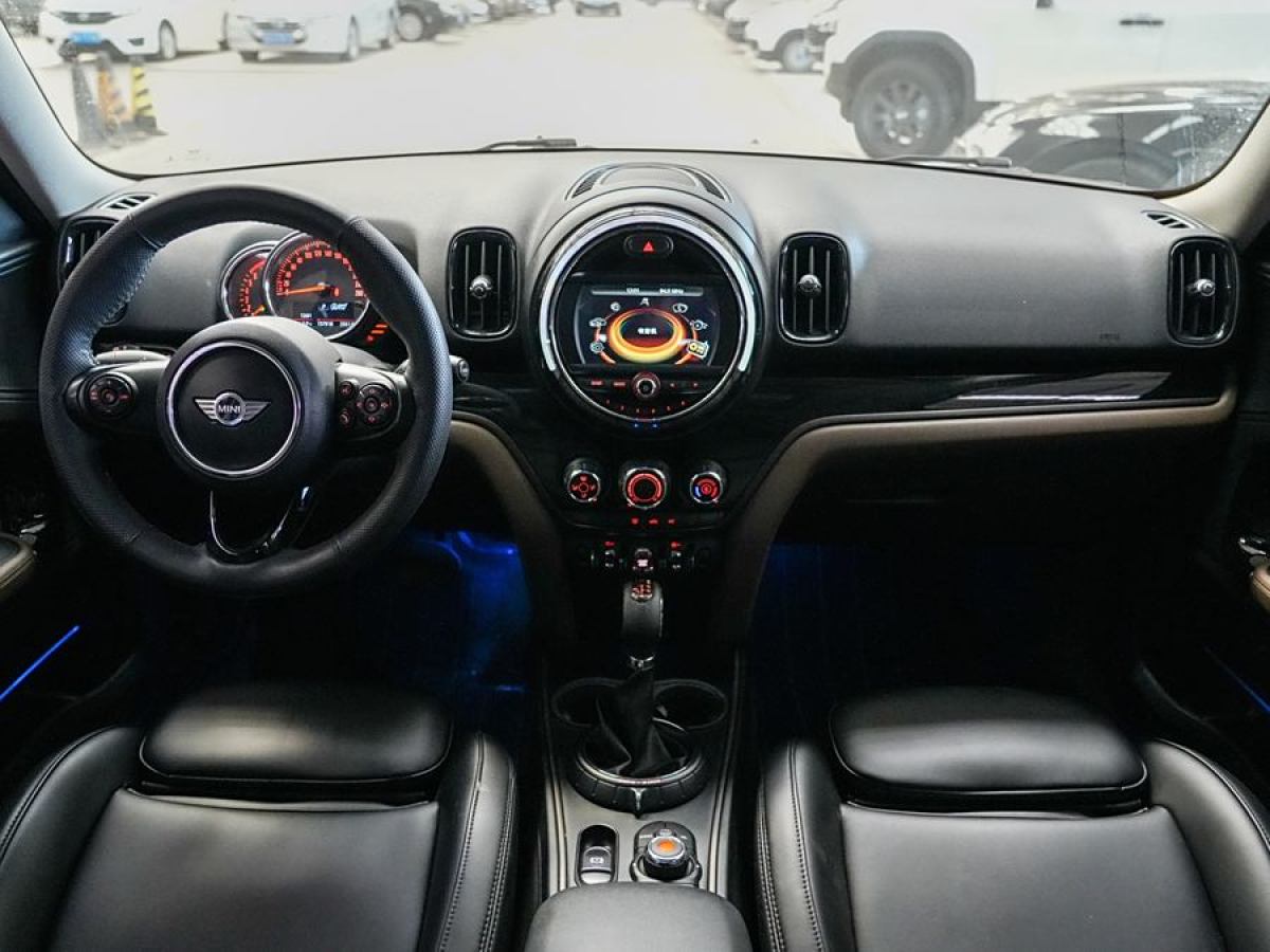 MINI COUNTRYMAN  2017款 1.5T COOPER ALL4圖片