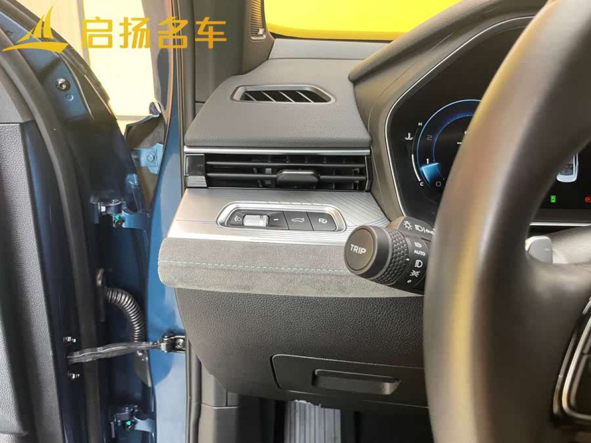 吉利 星瑞  2023款 2.0TD 只此青綠版圖片