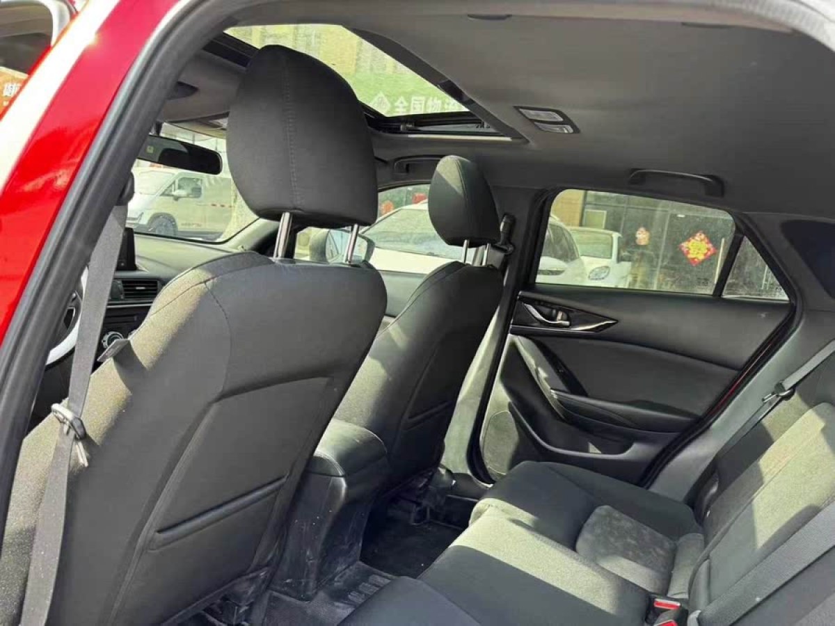 馬自達 CX-4  2021款 2.0L 自動兩驅(qū)藍天活力版圖片
