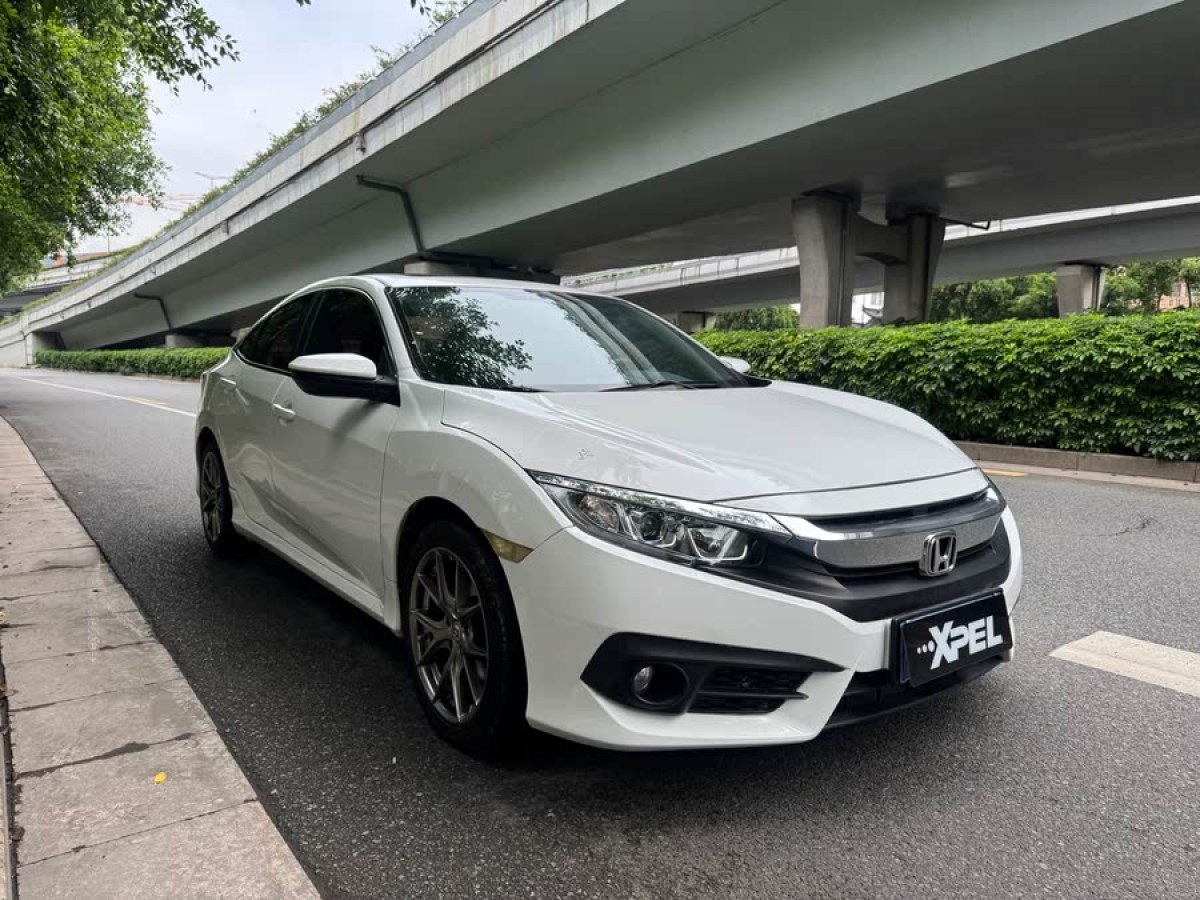 本田 思域  2016款 220TURBO 手動豪華版圖片