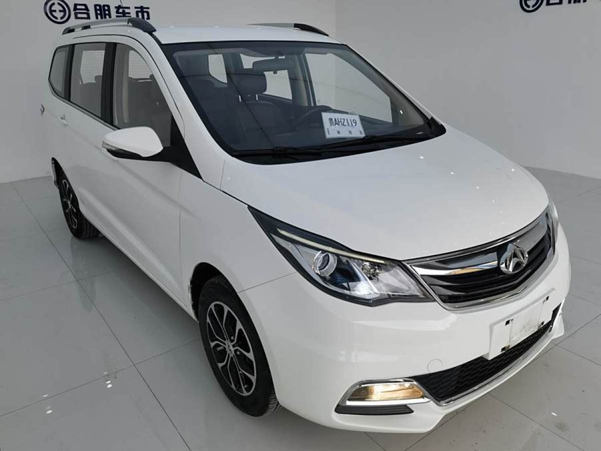 長(zhǎng)安歐尚 A600  2016款 1.5L 手動(dòng)精英型7座圖片