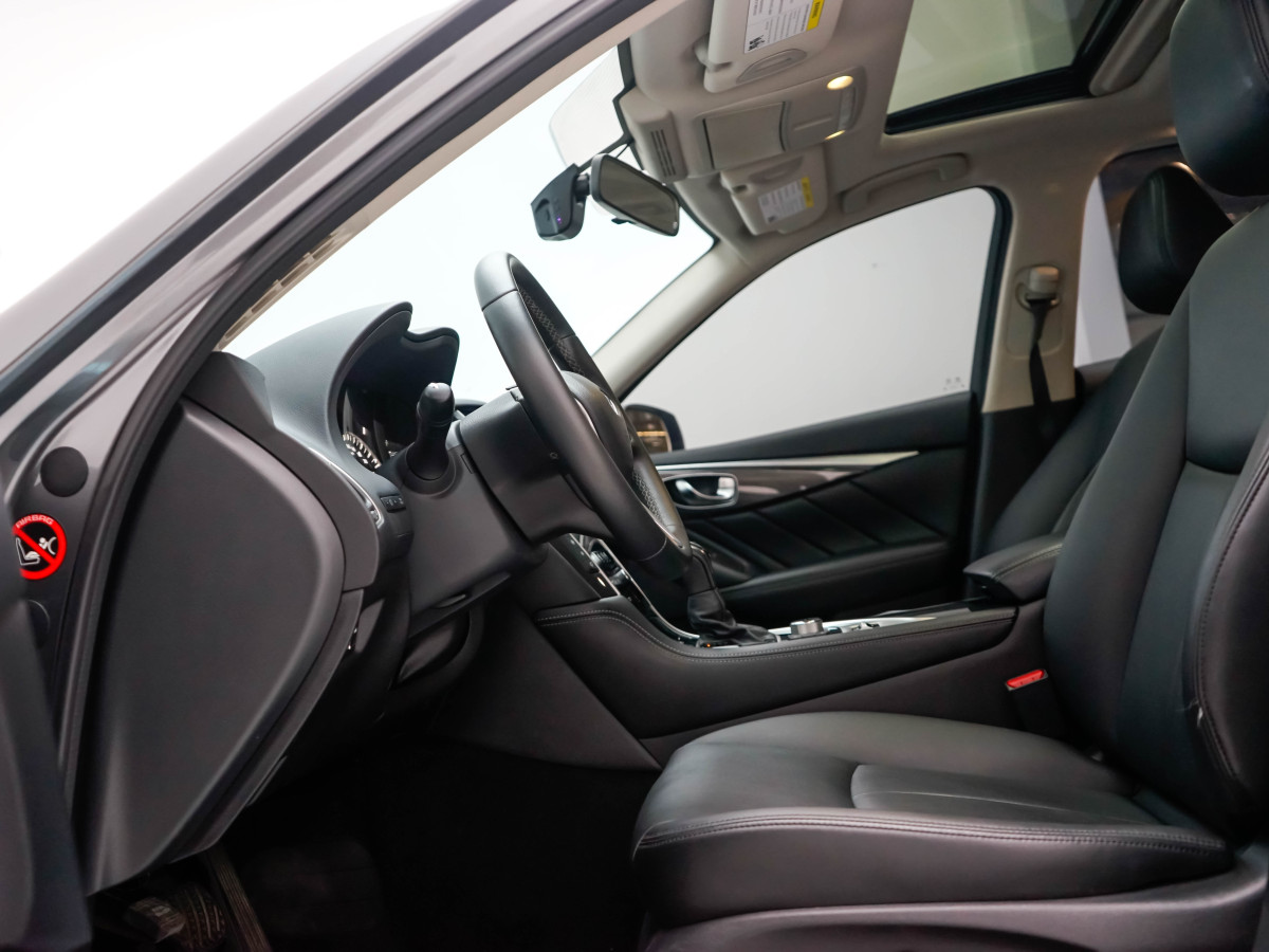 英菲尼迪 Q50L  2021款 2.0T 舒適版圖片